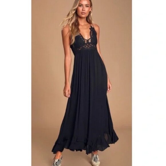 Free People Adella Maxi Dress in Black Size S NWT - Picture 9 of 9